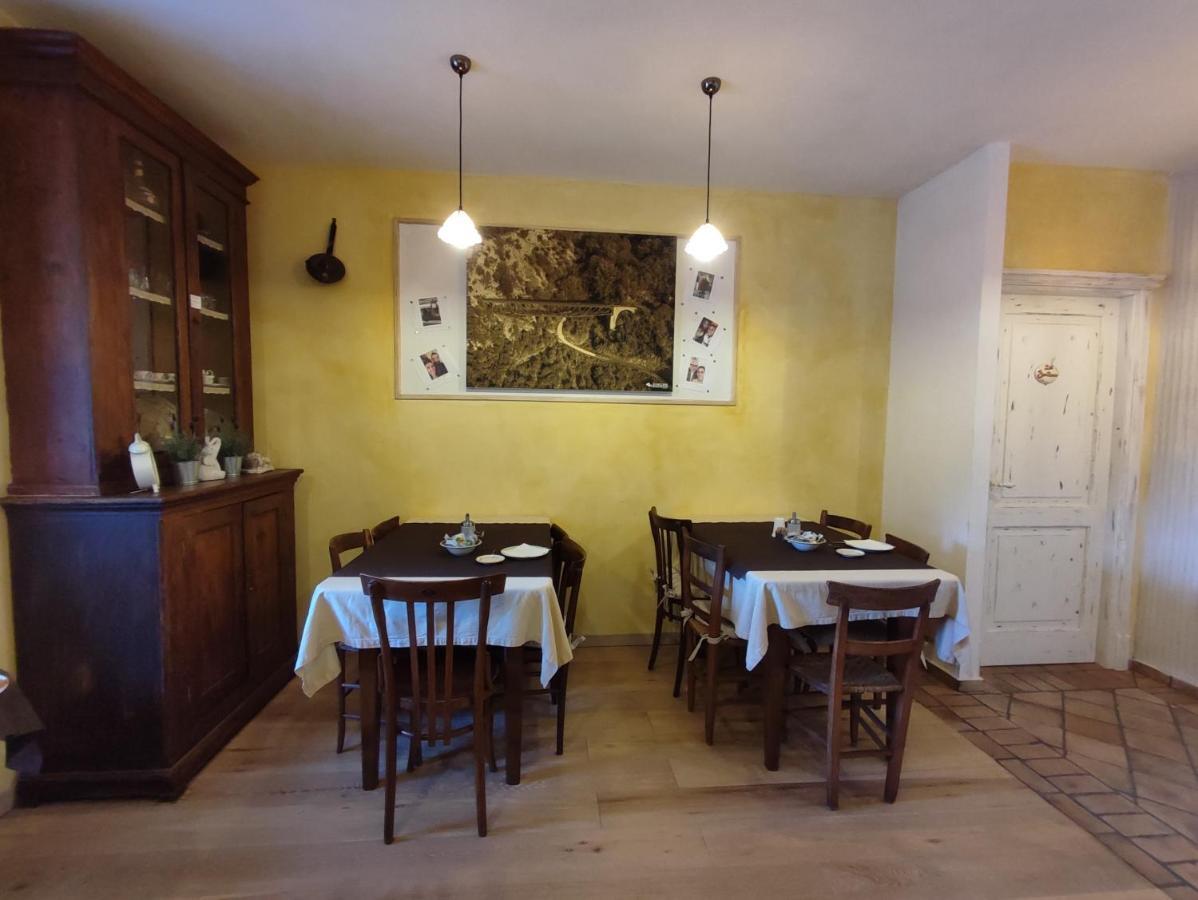 B&B La Fontana Borbone Lauria Inferiore Bagian luar foto