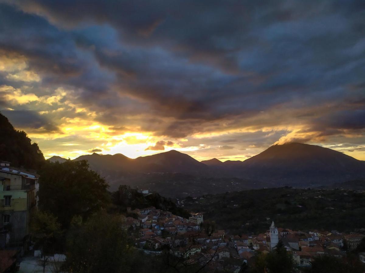 B&B La Fontana Borbone Lauria Inferiore Bagian luar foto
