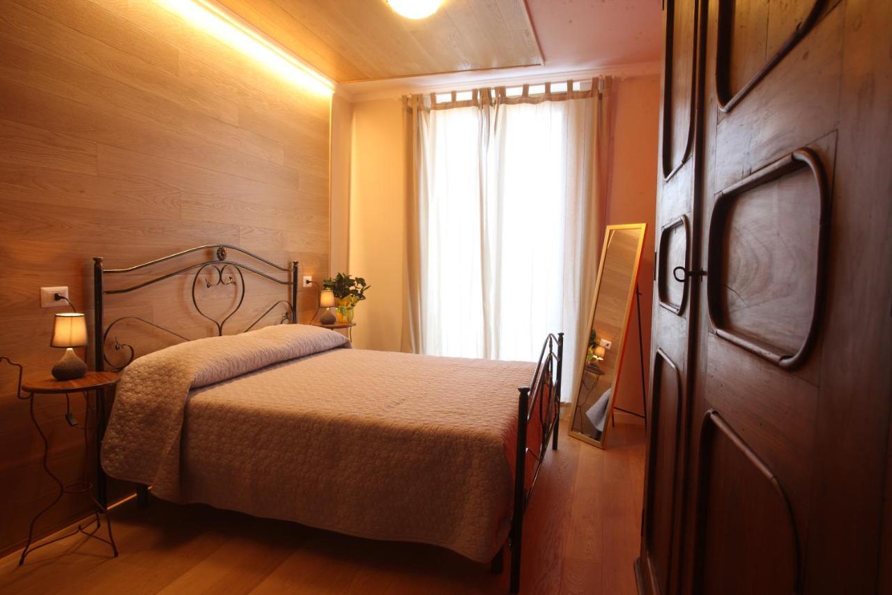B&B La Fontana Borbone Lauria Inferiore Bagian luar foto