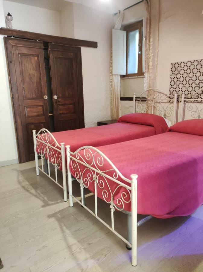B&B La Fontana Borbone Lauria Inferiore Bagian luar foto